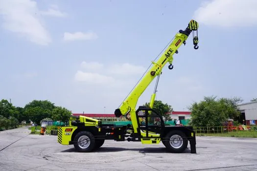 40 ton truck crane maximum lifting capacity and radius - Side-by-side: Sany SPC400E vs Elliott 40142 vs Tadano GR500XL-1