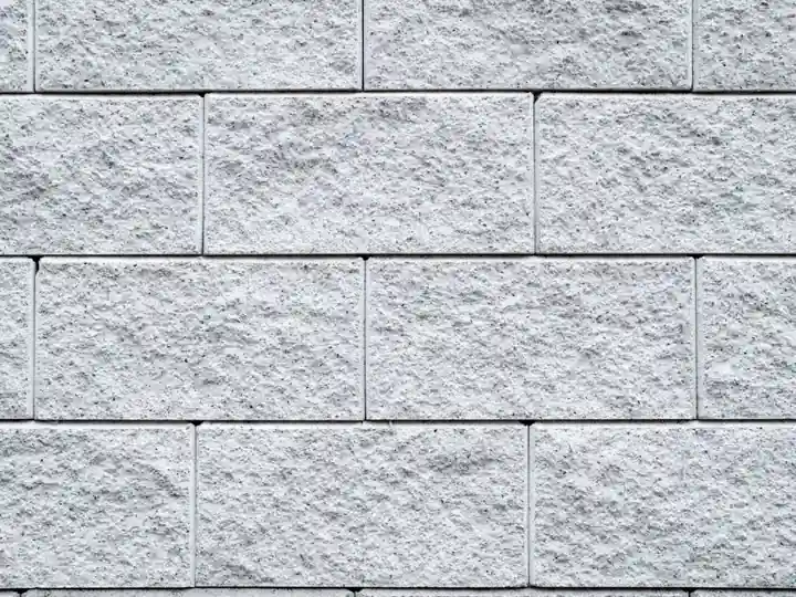AAC block load-bearing wall: construction sequence, strength, and code gates