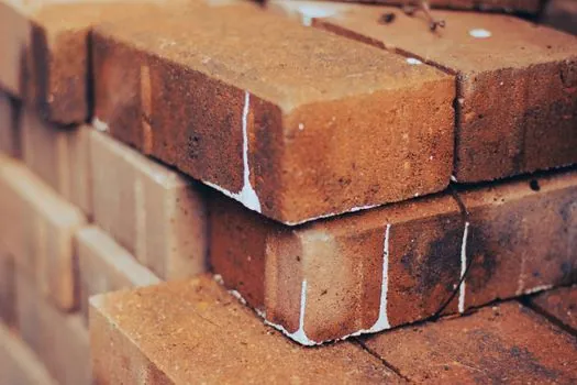 AAC block construction sequence for a load-bearing wall - Quality control, common defects, and handover