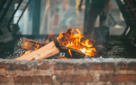AAC block thermal conductivity vs fired clay brick - Fire, moisture, and dimensional stability