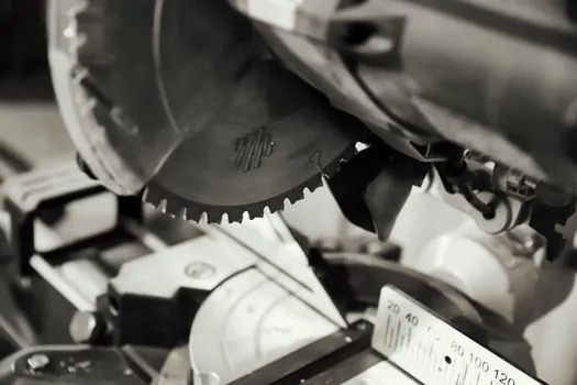 Riser Cutting Machine selection for aerospace components - Limits and failure modes to spec in advance
