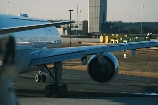 carbon fiber supply 2026 aerospace vs industrial grades - Cost, lead time, and qualification: the real selection filter