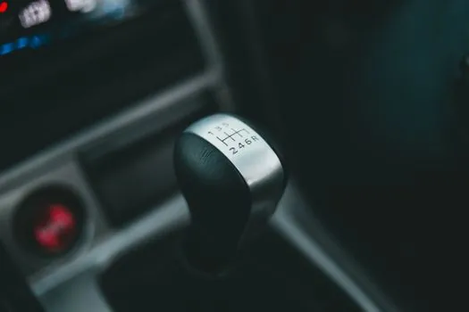 agma vs iso gear rating method for a gearbox - Who Should Use Which Standard (and When to Use Both)