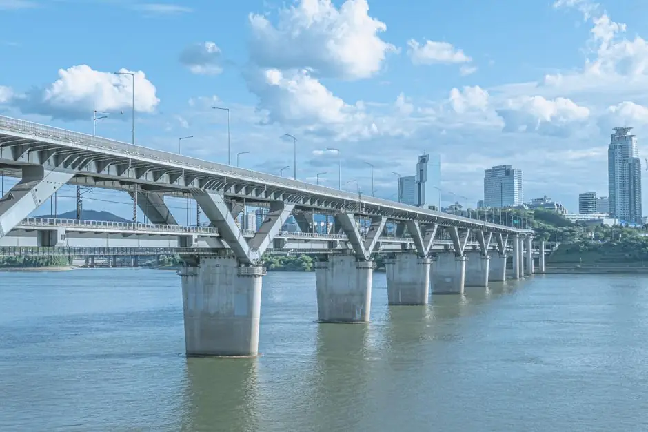 Air Pick Specs for Bridge Construction: Material, Lift, and Site Match