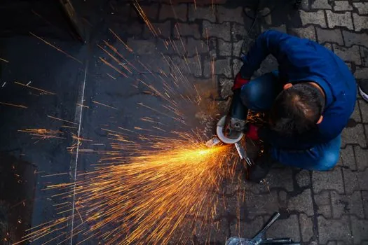 Air Pick specifications for steel construction - Where AISC and state specs touch the tool