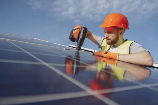 Alloy Steel installation guide - Wet-Install, Solar, and Eave Details