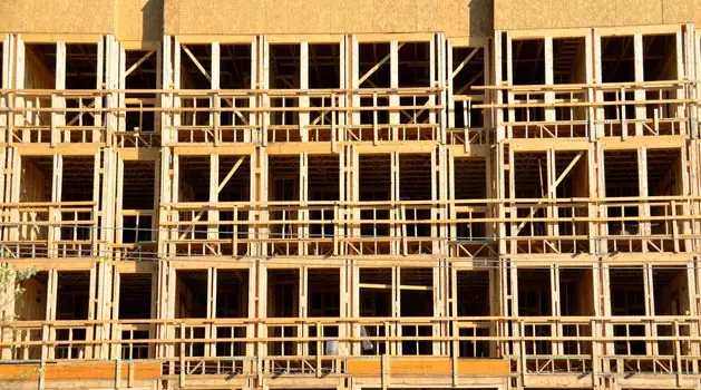 Aluminum Veneer Panel selection for residential construction - Weight, Flatness and the Structural Sub-Framing Question