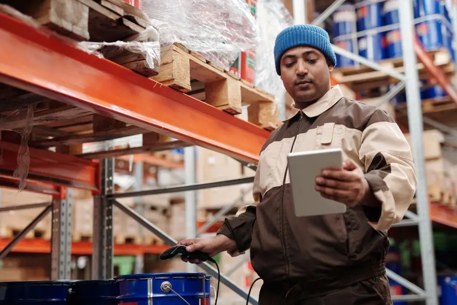 AMR Fleet Manager to MES and WMS: Integration Architecture and Pitfalls