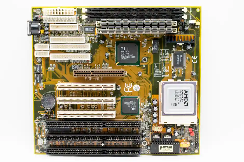 Analog chip market 2026: industrial and automotive pull selective recovery