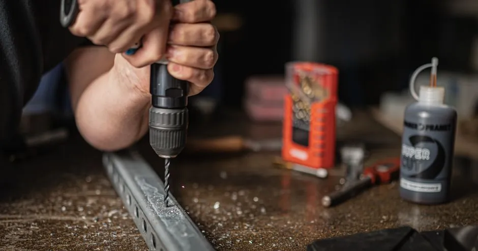 APT Supply Cuts Squeeze Cemented Carbide Tool Costs Through 2026