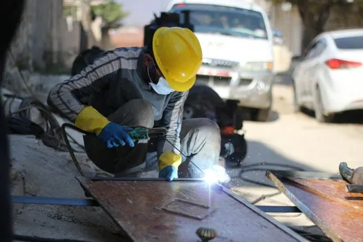 arc welding machine open circuit voltage range - Limitations, Safety Constraints, and Failure Modes