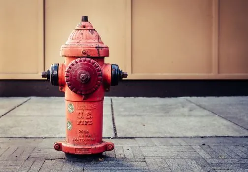 AWWA C502 dry barrel fire hydrant standard requirements - Common Spec Errors and Field Failure Modes