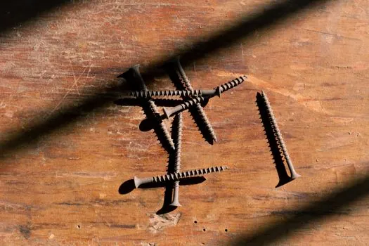 Ball Screw selection for material handling - Five Selection Mistakes That Kill Ball Screws Early