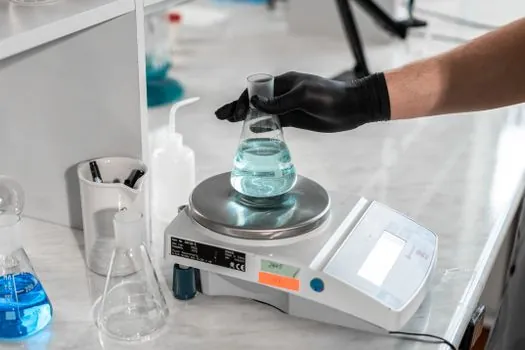 Bench Scale selection for food and beverage - Comparison: Bench Scale Types for F&B Lines