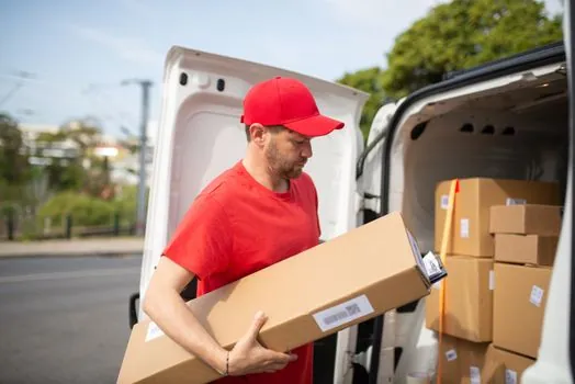 Bench Scale selection for e-commerce fulfillment - Integration, Throughput, and Failure Modes