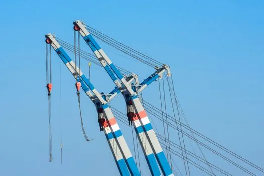breakbulk and heavy-lift shipping capacity 2026 for transformers and turbines - Fleet Capacity by Class: Heavy-Lift Lags, MPP Barely Grows