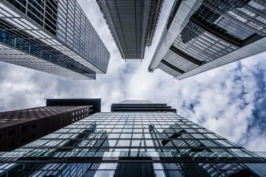 building automation market 2026 smart building controls - Technology Stack Comparison: Hardware vs Services vs Wireless