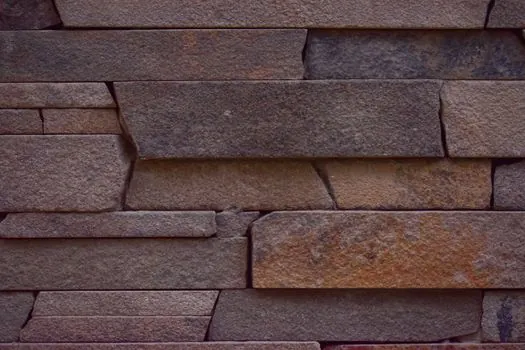 Building Stone selection for hospitals - What NOT to Specify: Failure Modes Hospital Engineers See