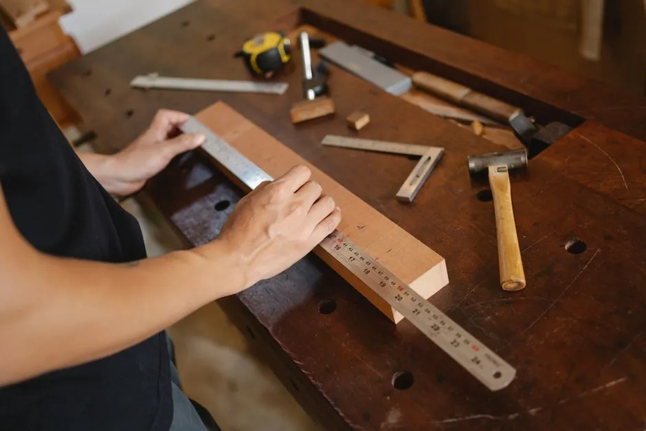 Carbide-tipped vs hardened-steel scribers on a height gauge