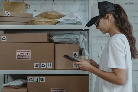 Carton Box selection for automotive parts logistics - Standards, sourcing, and verifiable signals