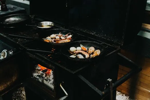 Cast Iron selection for oil and gas - What Cast Iron is NOT For