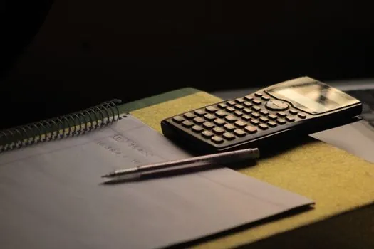 Casting Mold sizing and selection guide - Pour-volume math and the role of the calculator