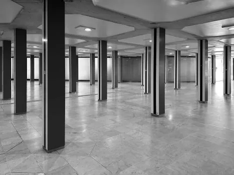 Industrial Flooring selection for cleanrooms - Raised Access Floors: ISO-5/6 Semiconductor and High-Density Service Buildings