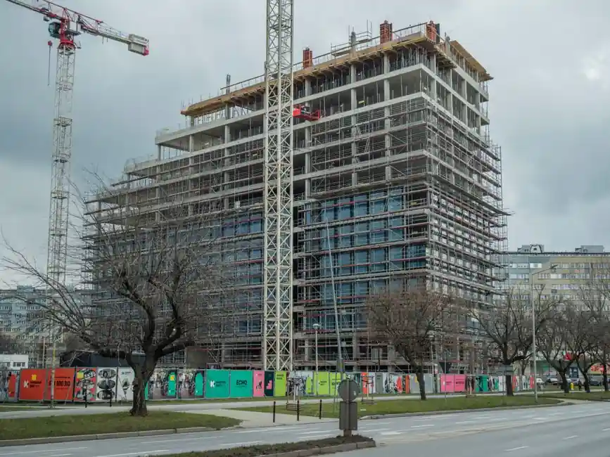 Climbing Formwork Selection for Landscaping Concrete Work