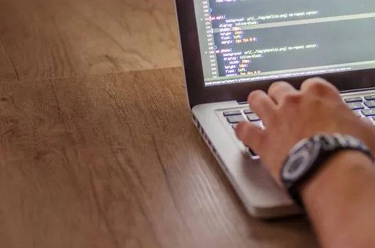 Code Reader sizing and selection guide - Standards, Symbols, and Host Protocols to Reference