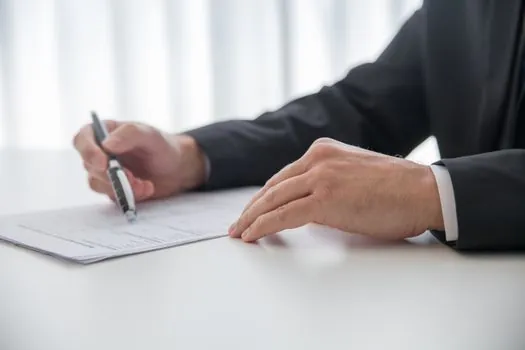 cold chain equipment procurement strategy guide - Contract terms that protect the spec