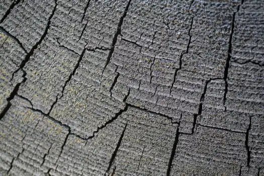 crack propagation gauges for monitoring fatigue crack growth - CPG vs DIC, AE, Compliance, and DCPD