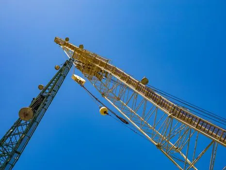 Crawler Crane selection for demolition projects - Trackable signals for the next planning cycle