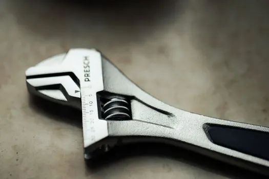 curved jaw zero-backlash coupling vs straight jaw coupling - Decision matrix: curved-jaw zero-backlash vs straight-jaw