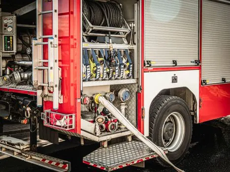 custom industrial hose specification vs an off the shelf hose - Who custom hose is for, and who should not bother