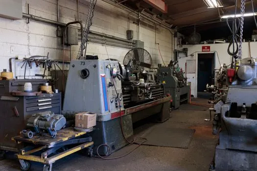 Cut-Off Machine spare parts and consumables guide - Stocking Model: Kit-per-Machine Plus a Shared Bench