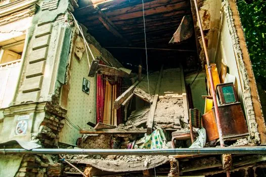 Demolition Hammer selection for interior finishing - Limitations, Failure Modes, and Standards Anchors