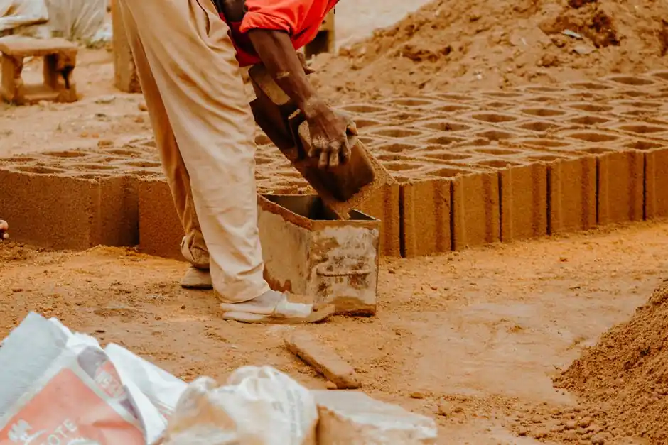 Dry Sand vs Green Sand Mold: Strength and Dimensional Accuracy Compared