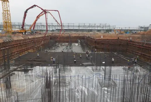 duty cycle crawler crane for dragline and clamshell work - Application fit: dredging, aggregates, mining, deep foundation