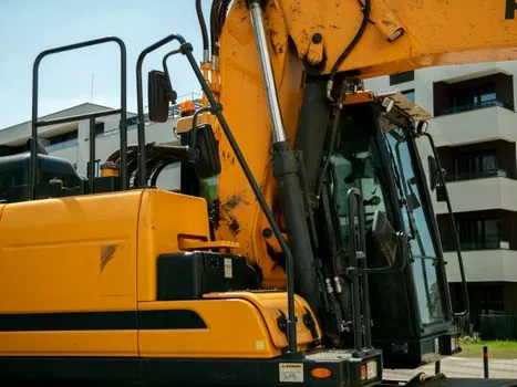 Dynamic Compactor specifications for urban infrastructure - Hydraulic Rapid Impact Compactor Class