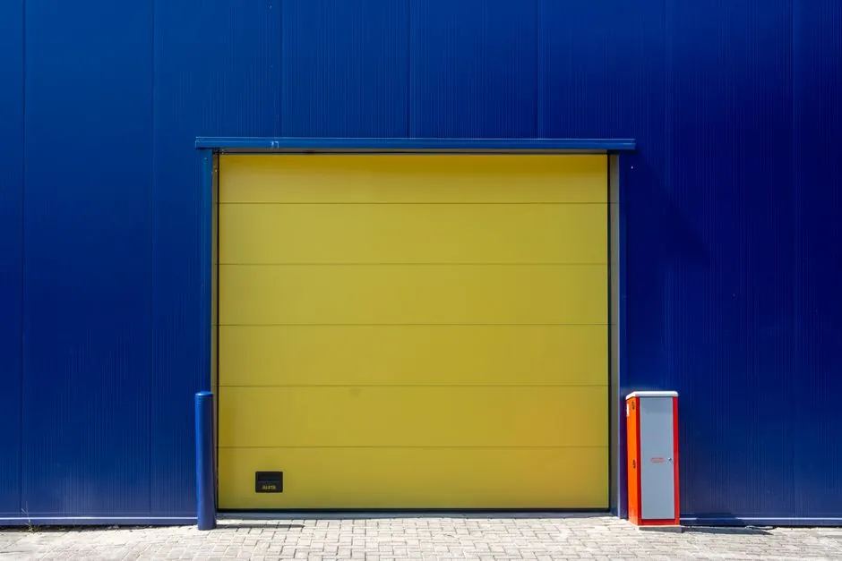 Edge-of-Dock vs Pit-Mounted Dock Leveler: Spec-by-Spec Installation Decision