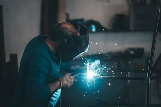Electroslag Pressure Welder installation guide - Who Should Use EPW, and Who Should Not