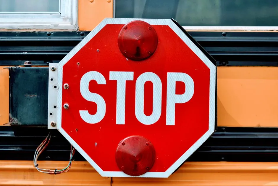 Emergency Stop Selection: Categories, PL, and Actuator Specs for 2026 Builds