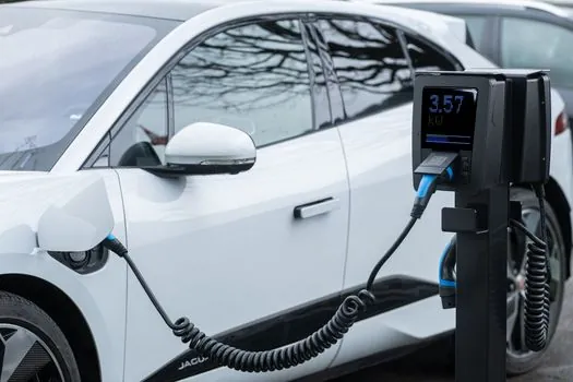 EV charger end-of-line testing power and safety checks - Power Quality, Efficiency, and Power Factor