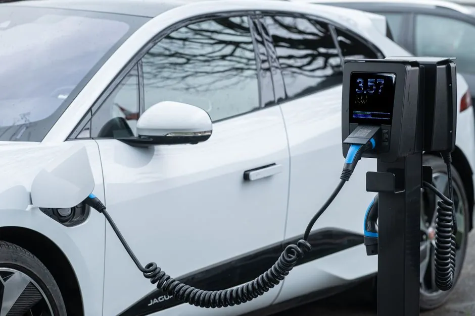 EV Charging Station Manufacturing Cost: BOM, Drivers, and Margins