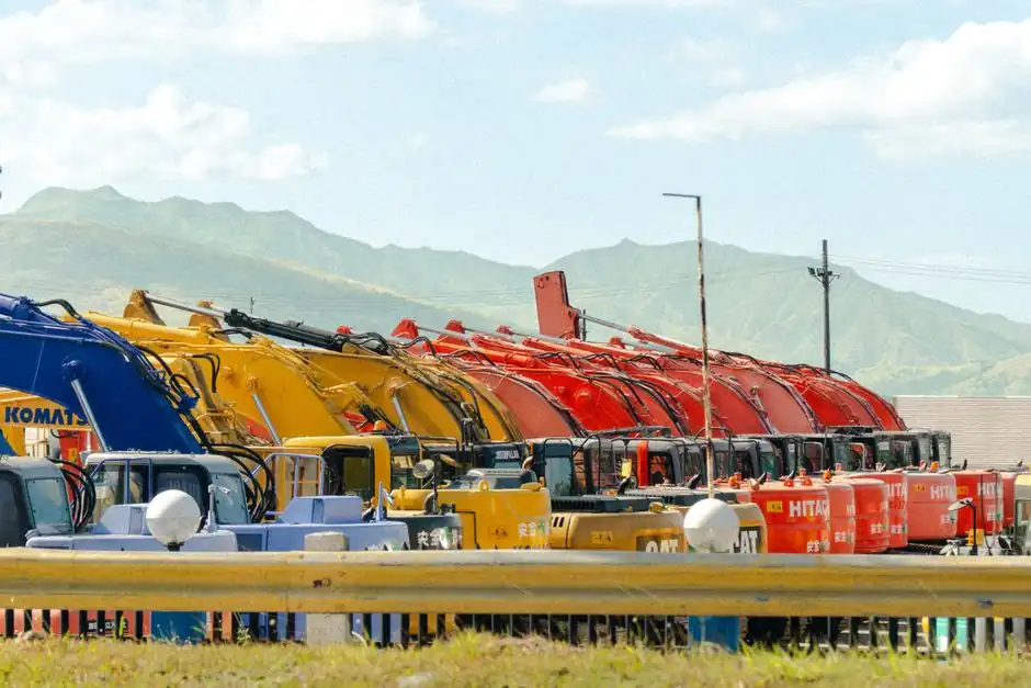 Excavator Service Life: Hours, Component Wear, and Replacement Triggers