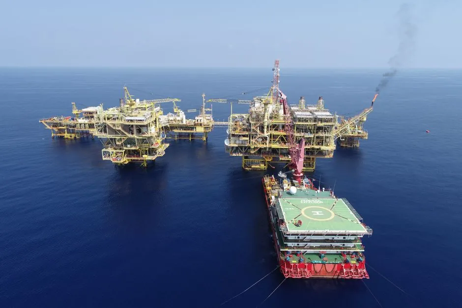 Fiber, MOPA, UV, or CO2: Picking the Right Laser Marker for Oil and Gas