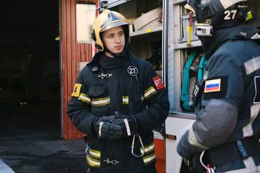Safety Helmet selection for firefighting - Standards and Compliance: NFPA 1971 vs OSHA vs EN 443