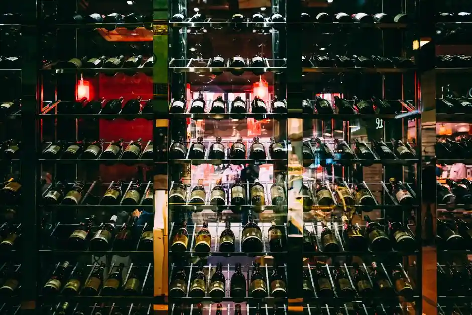 Food and Beverage Storage Cage Selection: Spec Map