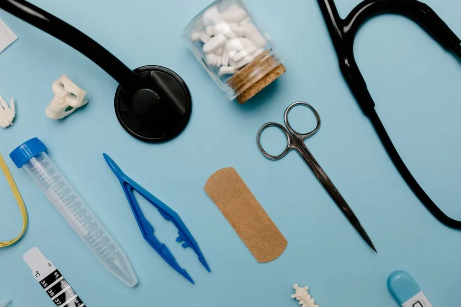 Food Processing First Aid Kit Selection: Standard, Detectable, Contents