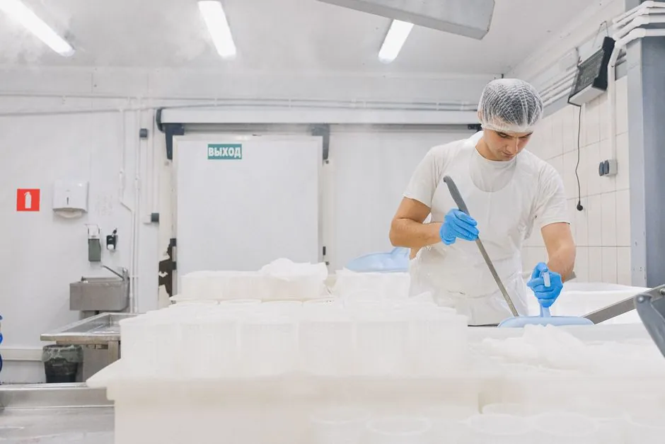 Food Processing Safety Shoes: Spec-First Selection Across Slip, Hygiene, and Impact